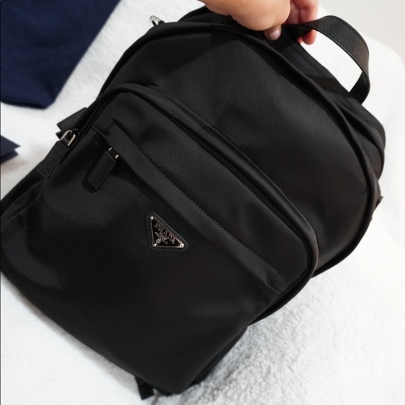 Prada Re-Nylon and SaffieLo leather backpack Very Rare Low in Stock - Picture 5 of 5